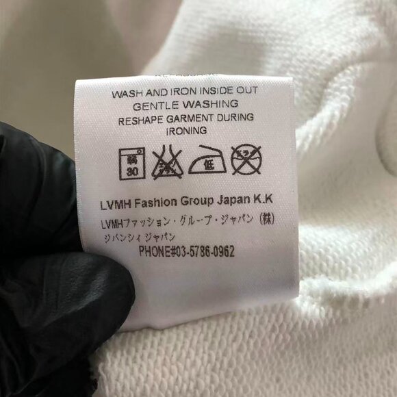 Givenchy Off-White Taurus Hoodie - Picture 5 of 6